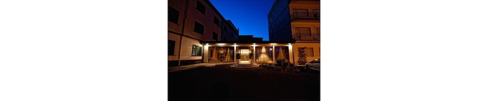 Hotel Villa Sturzo Caltagirone Exterior foto